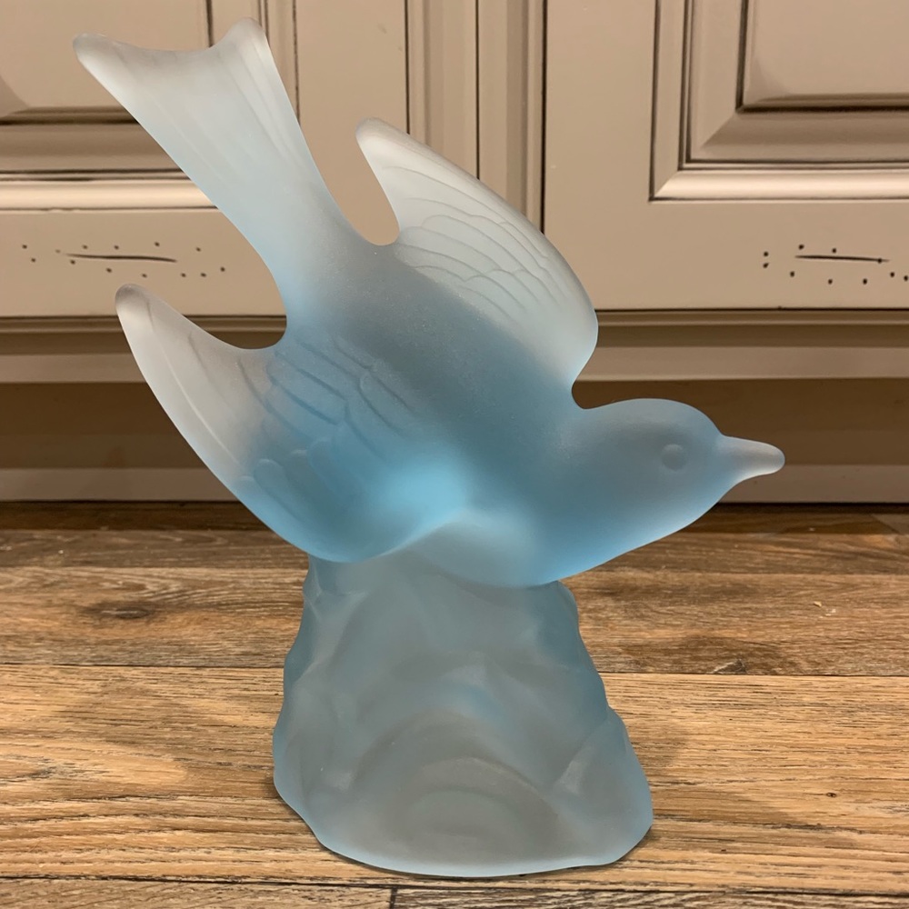 Vintage bird figurine